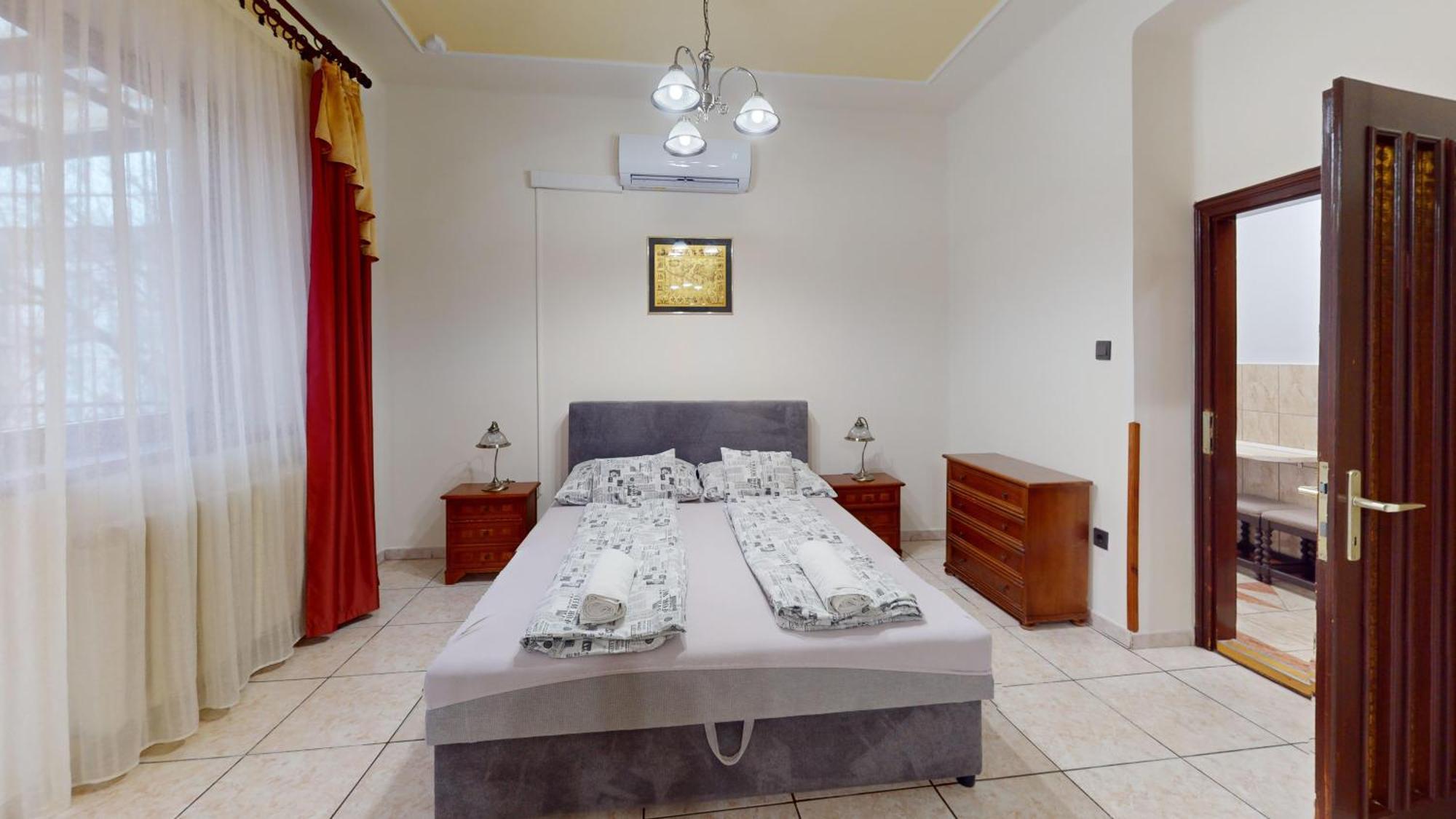 Herczeg Apartment มิชโคลซ์ ภายนอก รูปภาพ