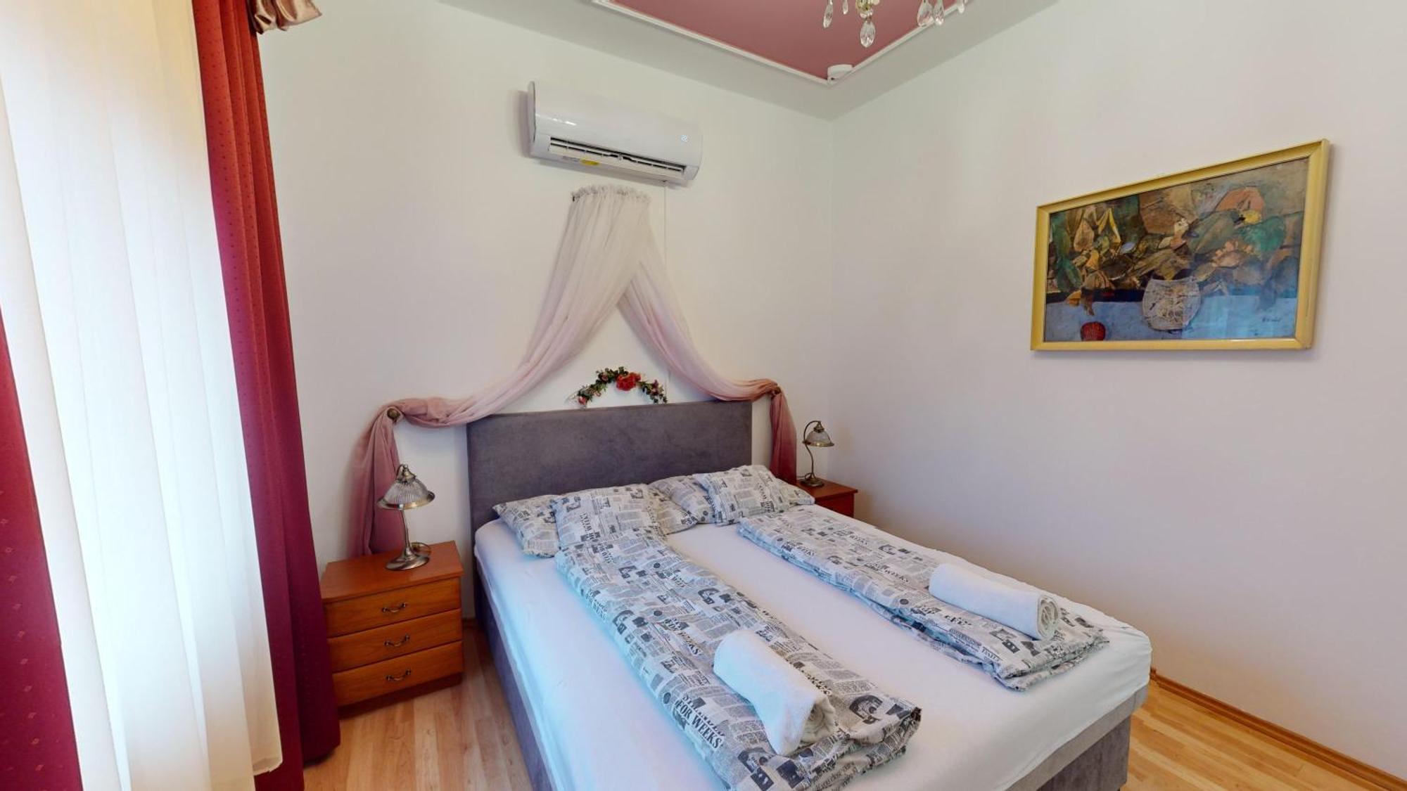 Herczeg Apartment มิชโคลซ์ ภายนอก รูปภาพ