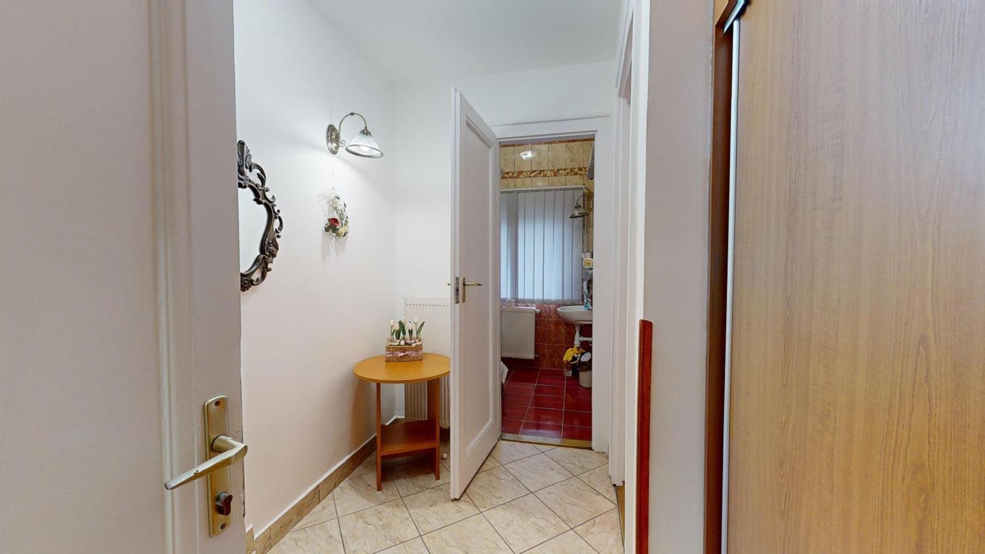 Herczeg Apartment มิชโคลซ์ ภายนอก รูปภาพ