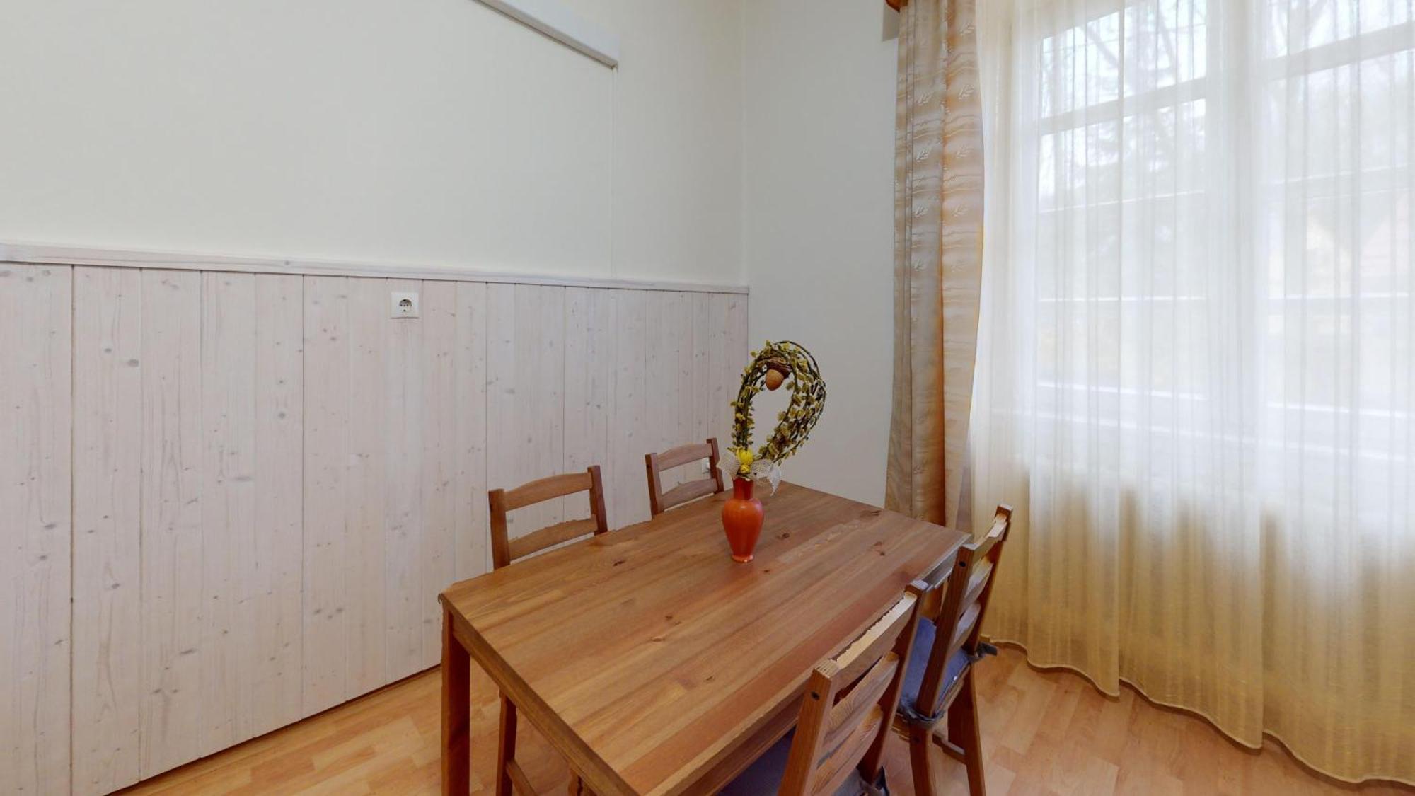 Herczeg Apartment มิชโคลซ์ ภายนอก รูปภาพ