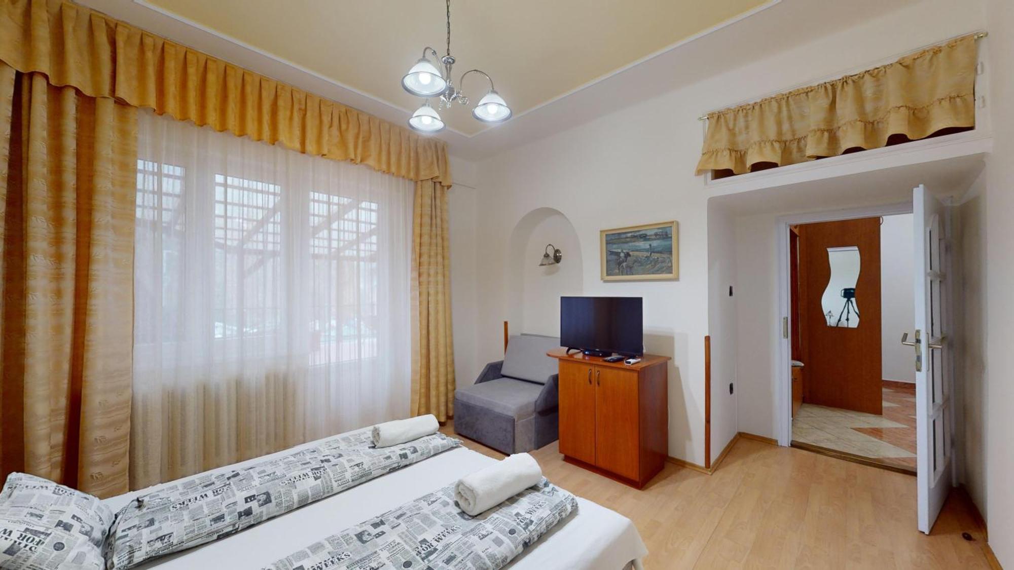 Herczeg Apartment มิชโคลซ์ ภายนอก รูปภาพ