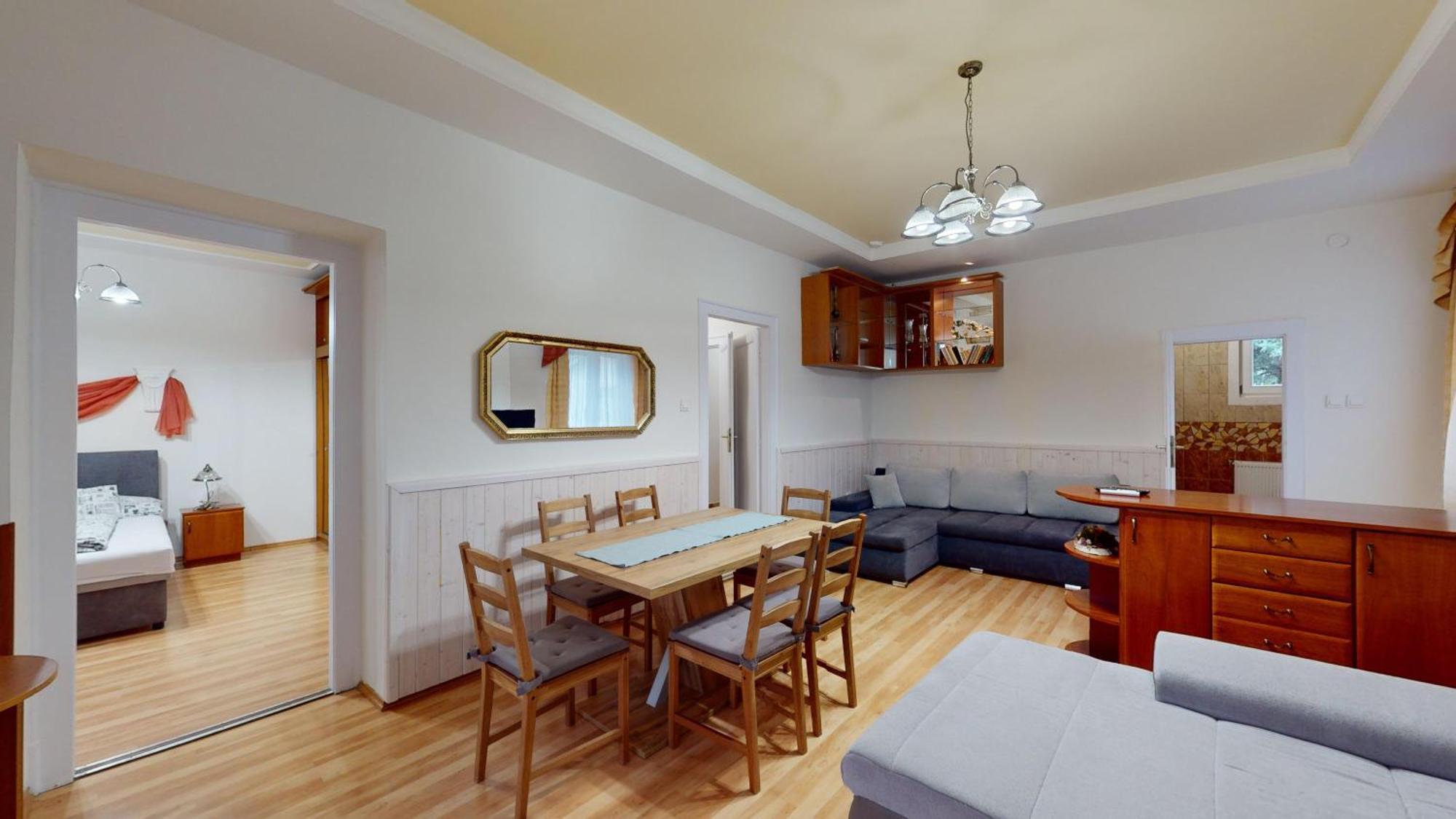 Herczeg Apartment มิชโคลซ์ ภายนอก รูปภาพ